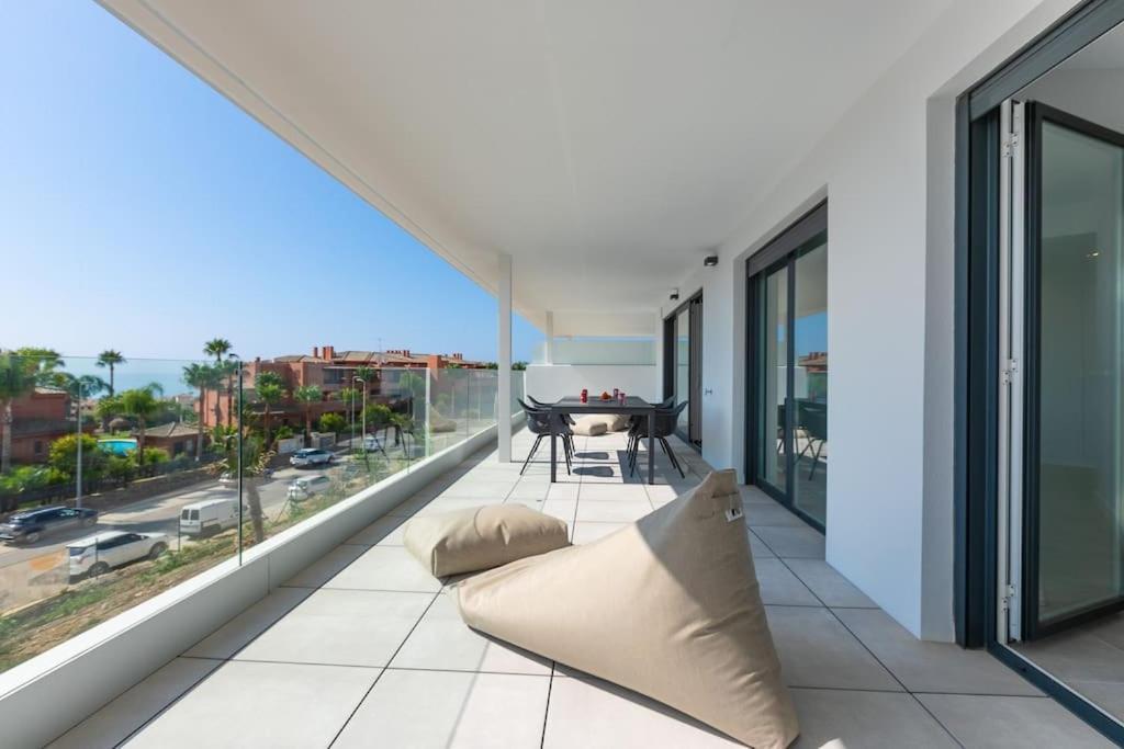 Dona Julia Sea View Marvel Apartament